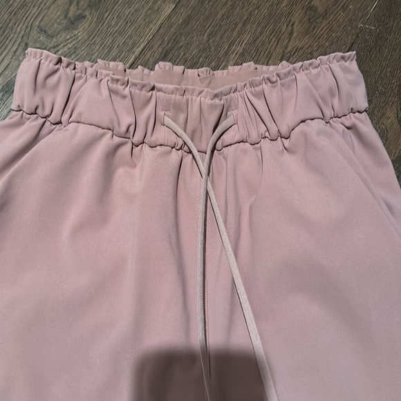 Stretch high rise Lululemon joggers full length size 2 - Picture 2 of 4